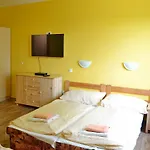 Certovy Kameny Pensión 3*