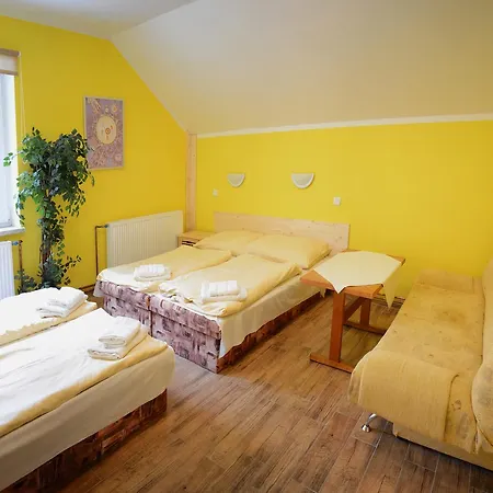 čertovy Kameny 3*